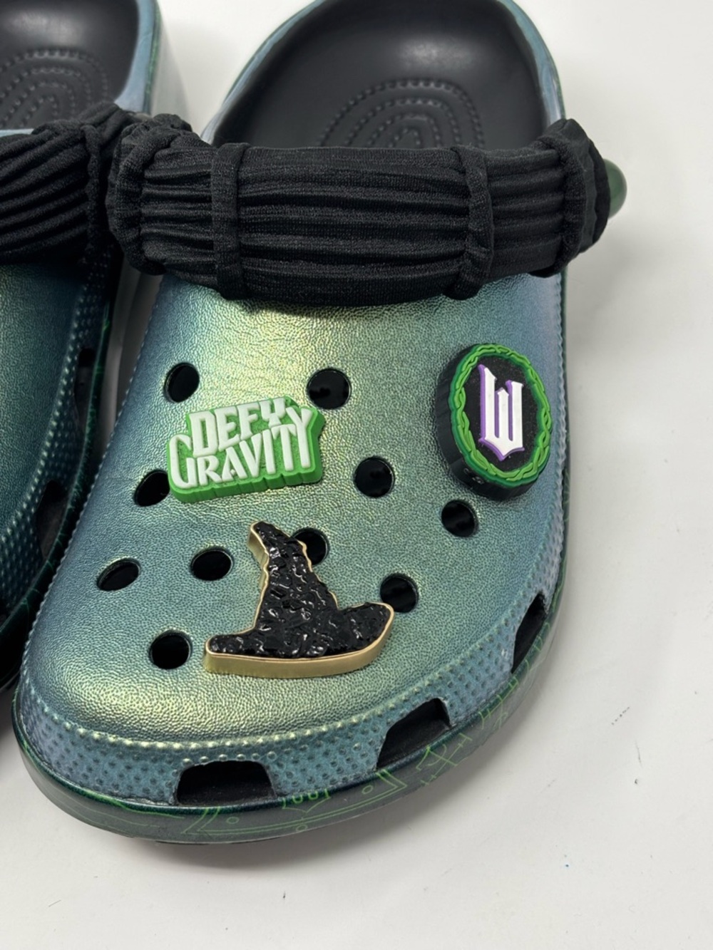 CROCS X Wicked Elphaba Classic Crocs Shoes Size Women’s 7 - Picture 10 of 16